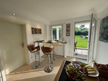 4 bedrooms, 2 bathrooms, kitchen, terrace - 10 min to fairground, Düsseldorf (foto 3)