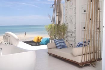 Adika - The beachfront Loft, Chaloklum (Foto 3)