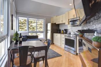 Cozy Chalet in the Mont Tremblant Ski Village, Mont-Tremblant (photo 4)