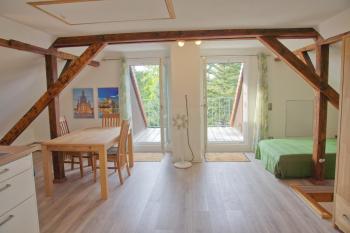 Apartment Traumzeit mit Balkon in Vorstadtvilla, Dresda (foto 4)