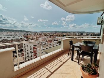 Cozy Rooftop Apartment - Your home, away from home!, Tirana (Foto 3)