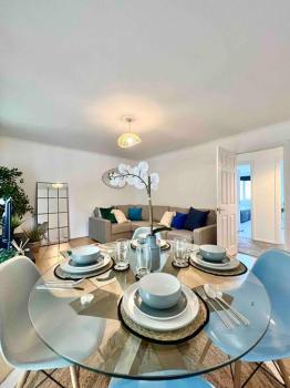 BEAUTIFUL WINDSOR 2 BED, PERFECT LOCATION, 5 Mins Walk to Centre, Free Parking, Legoland, Ascot, Windsor (foto 3)