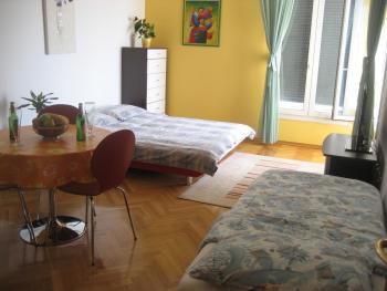 Studio Seaside Apartment Amphora, Split (photo 4)