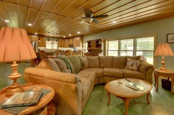 Unique Cotter Getaway with Deck and Outdoor Dining!, Cotter (fotografie 3)