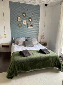 50 m2 T2 au calme, lumineux, confortable, cosy, climatisé, privatif avec parking gratuit et terrasse, Tuluza (zdjęcie 4)