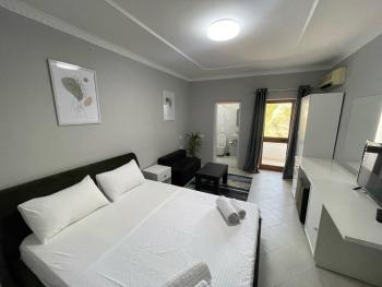 Hotel Villa Ferrari, Tirana (photo 2)