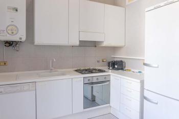 EasyTopStay - Villa Borghese Large Apartment, Roma (foto 5)