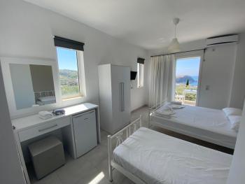 Penelope & Michael Rooms, Himara (zdjęcie 5)