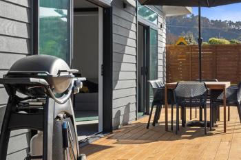 Decked out on Leo, Waihi Beach (zdjęcie 3)