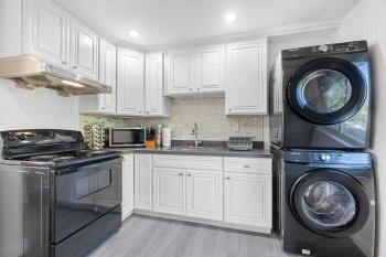 2BR APT with Brand new super quite AC, Washer, Dryer, Free EV Station, Free Parking in Cupertino, Sunnyvale (photo 4)