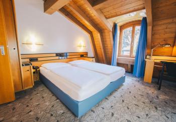 Villa Waldperlach by Blattl, Munich (photo 5)