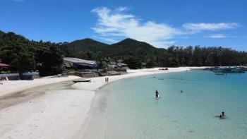 Adika - The beachfront Loft, Chaloklum (Foto 2)