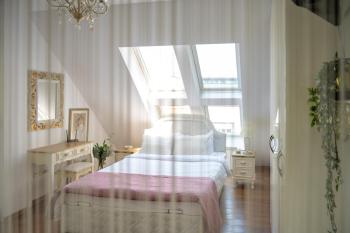 Sunny Studio with a view in TOP Center, София (фото 3)
