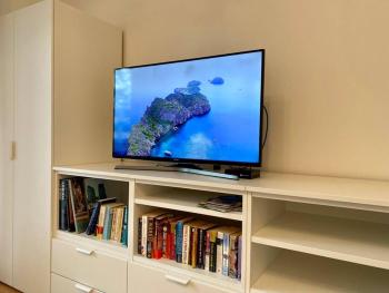 Spacious APT in a Quiet Neighbourhood + Private Parking, Lublaň (fotografie 4)