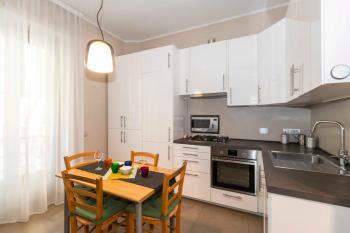 NEW! Apt x4 a 1km from Don Bosco Bus Station!, Turín (fotografie 5)