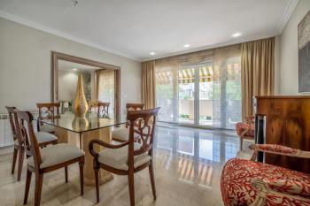 Apartamento Los Tilos & Parking & Piscina, Córdoba (fotografie 4)