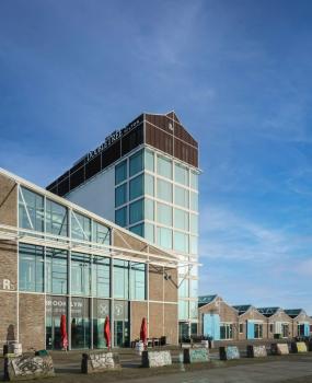 DoubleTree by Hilton Amsterdam - NDSM Wharf, Amsterdam (photo 5)