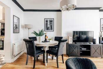 Stylish 1 Bed Flat Zone 2 Hampstead Swiss Cottage, Londyn (zdjęcie 4)