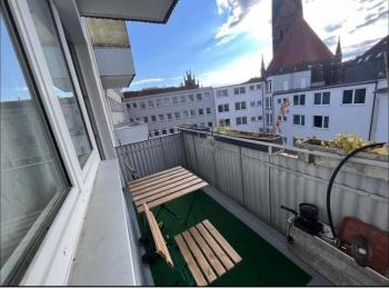 Middle of the city center, with balcony, Hannover (fotografie 5)