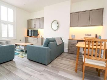 The Hideaway - Perfect couples retreat with Free parking on driveway, Lytham St Annes (foto 3)