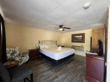 JI6 - JI6, King Guest Room at the Joplin Inn, Mount Ida (Foto 2)