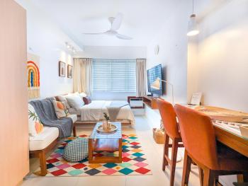 Bright & Cozy Studio Condo in Commonwealth, UP Diliman, Manila (foto 2)