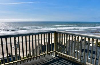 New Breakers, Lincoln City (foto 3)