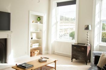 Beautiful Georgian One Bedroom Apartment, Bath (photo 2)