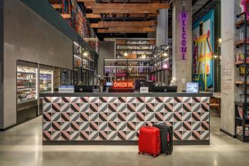 Moxy Lisboa Oriente, Lisbon (photo 5)