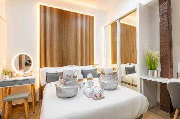 Sleep, Shower and coffee near Madrid's Gran Via, Madrid (fotografie 2)