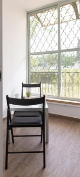 Nirvana 1BR Apt, Central Old Town, Private Balcony, Beer Sheva (foto 5)