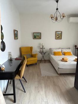 Cozy house with backyard at Iraklio Attikis, Atény (fotografie 2)