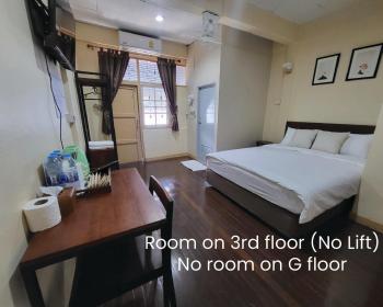 Achcha hotel - itsaraphap MRT station - Wat Arun, Bangkok (fotografie 3)