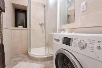 Finnem Rentals Pernerova, Prague (photo 5)