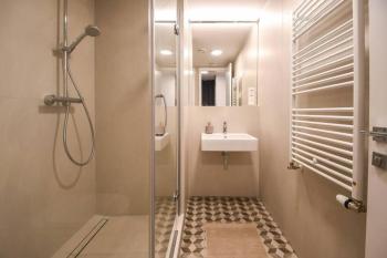 Skypark Luxury apartment with skyline view & free parking, Bratislava (Foto 4)
