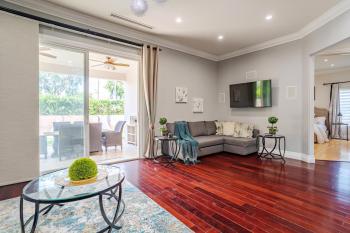 Regal 4 bed with hot tub close to Universal sleeps 15, Los Angeles (fotografie 5)