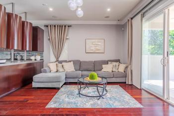 Regal 4 bed with hot tub close to Universal sleeps 15, Los Angeles (fotografie 4)