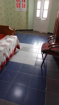 غرفه واحده فقط داخل شقه بها سرير ١٢٠ سم ومروحه ودولاب وكراسي, Al-Mansura (zdjęcie 3)