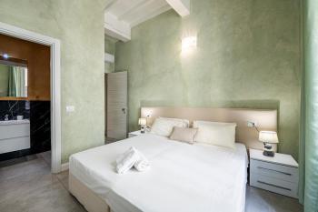 [5 Minuti - Duomo] Tripla Suite Luxury, Florence (photo 4)