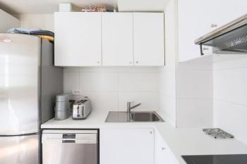 Central and Parisian style - 3 bedrooms, Paris (photo 4)