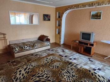 Апартаменти на Вул Перемоги 8 дрiб 3, Khmelnytsky (photo 2)