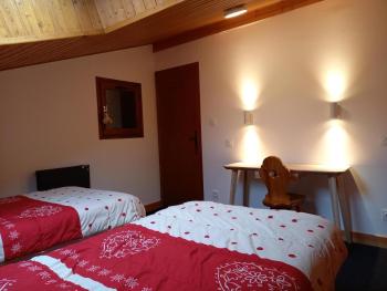 Chalet chaleureux à Châtel - Idéal 6 pers, 3 pièces, proche télésiège, WIFI, balcon sud, garage - FR-1-676-21, Châtel (fotografie 4)