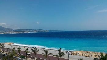 AZURELLE, Nice (fotografie 2)