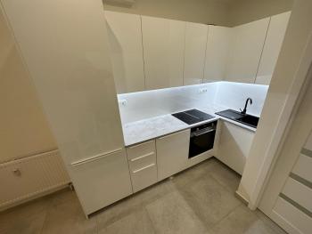 Krásny byt - veľký apartmán v blízkosti centra, Bratislava (photo 3)