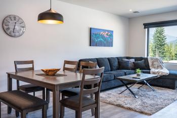 Alpine Haven by Revelstoke Vacations, Revelstoke (zdjęcie 3)