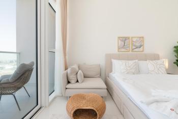 Elegant Studio at Damac Hills Carson B, Дубай (фото 5)