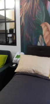 Comfy Studio unit with Wi-fi, Las Piňas City, parking rent optional, Manila (fotografie 4)