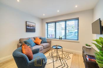 Chic Living by Lawsons with free parking, Windsor (foto 4)