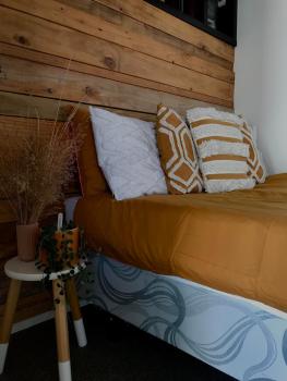 Onehunga Garden Tinyhouse with parking, Auckland (photo 3)