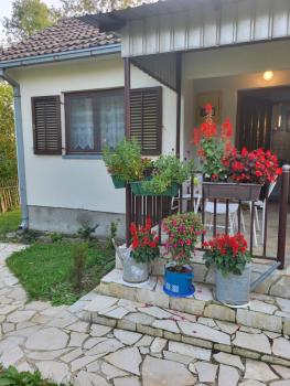 Venera, Kosjerić (foto 2)